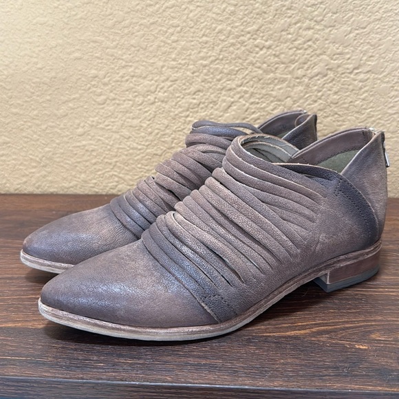 Free People Lost Valley Faded Brown Low Heeled Ankle Leather Boots, Sz 38 - Picture 1 of 10